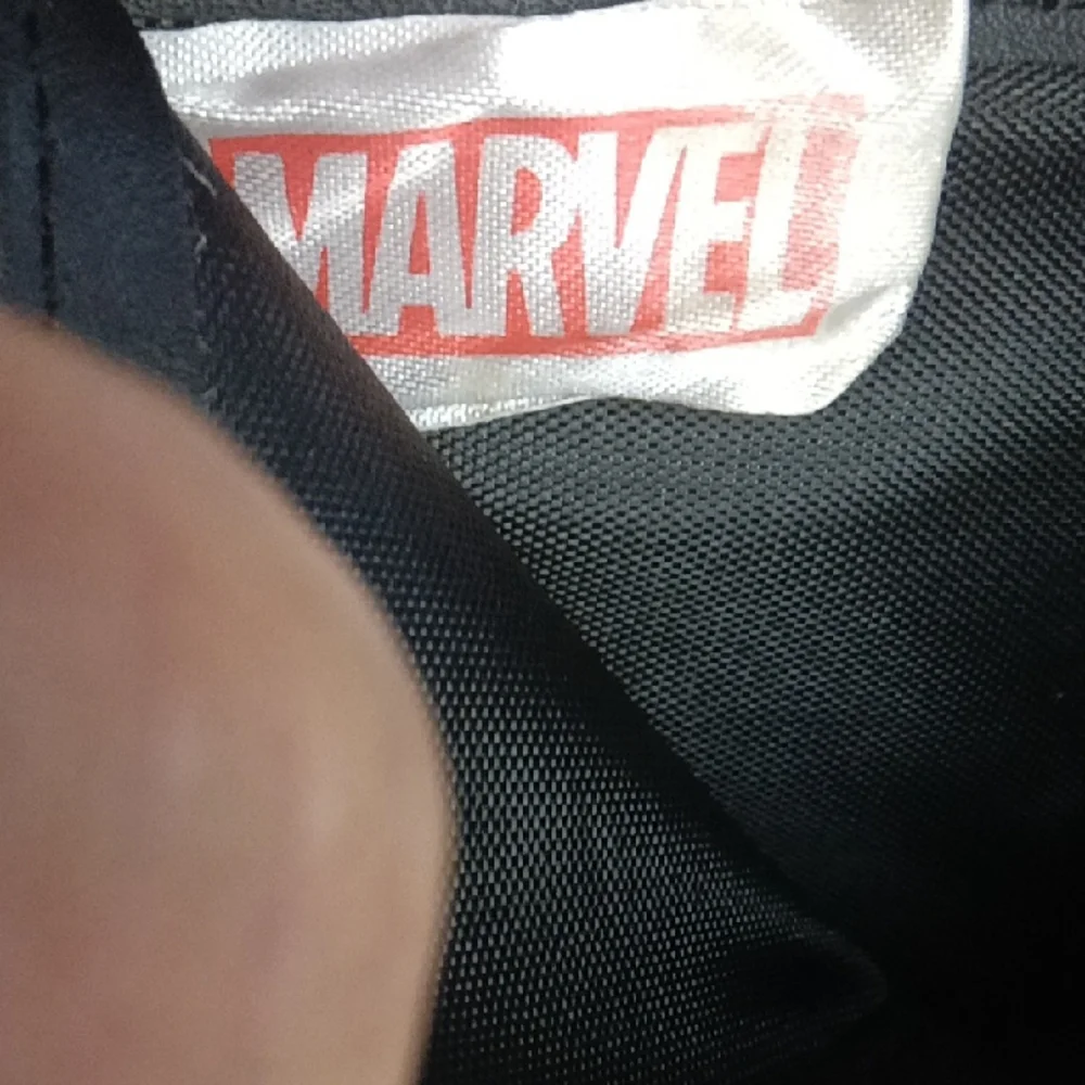 Marvel Trifold Wallet. - Picture 13 of 13
